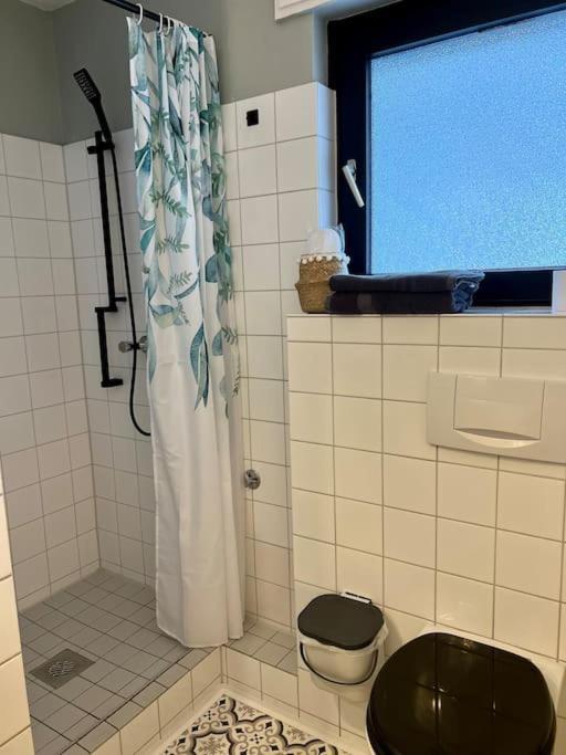 Buer City Apartment Mit Balkon Gelsenkirchen Bagian luar foto