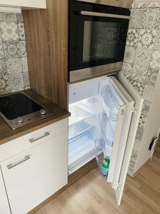 Buer City Apartment Mit Balkon Gelsenkirchen Bagian luar foto