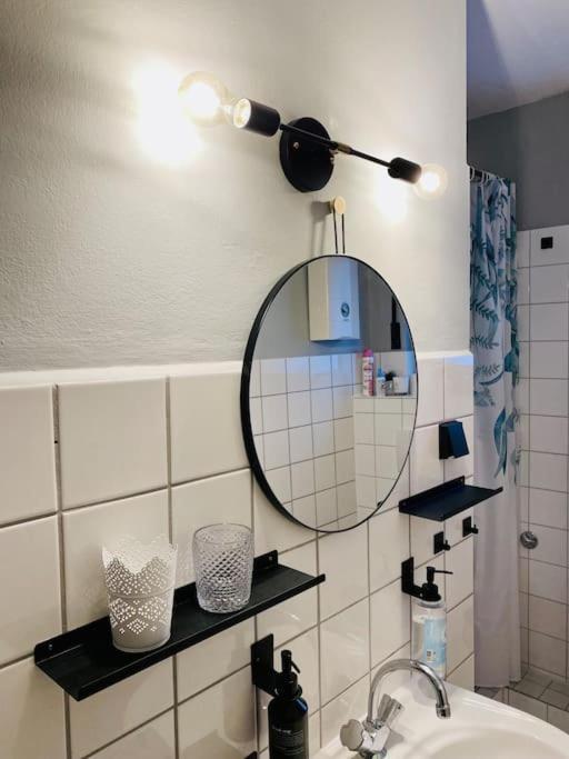 Buer City Apartment Mit Balkon Gelsenkirchen Bagian luar foto